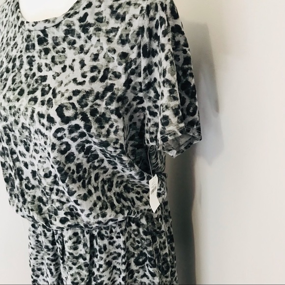 Old Navy Printed Tshirt Dress - Picture 3 of 5